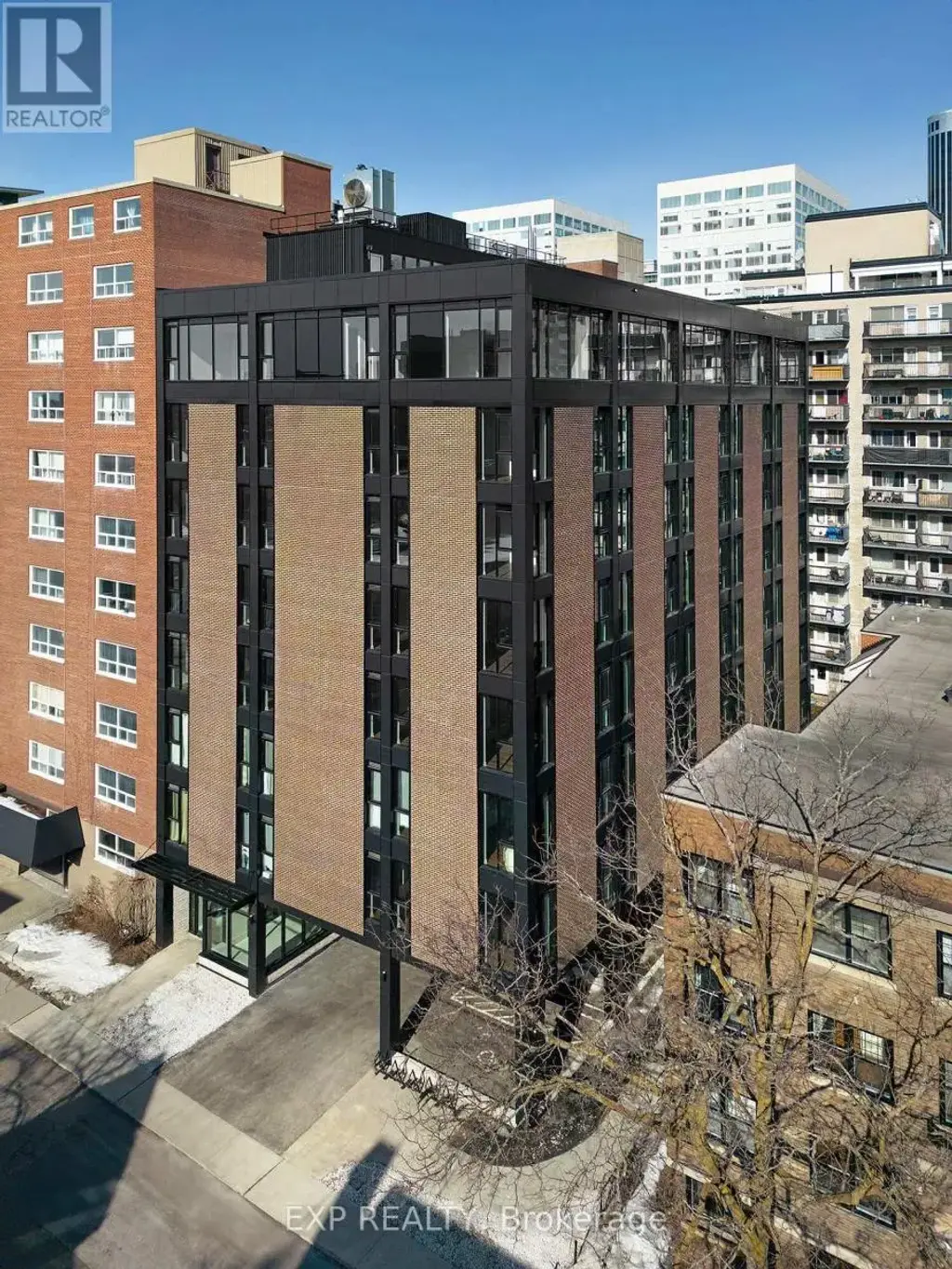 602 - 331 Cooper Street, Ottawa